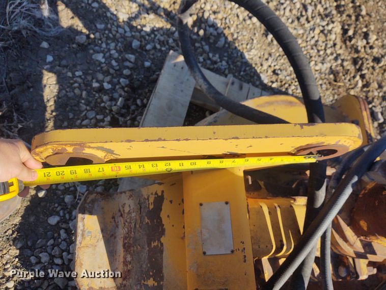 image for item FY9830 WBM ERC36 excavator rotary brush cutter