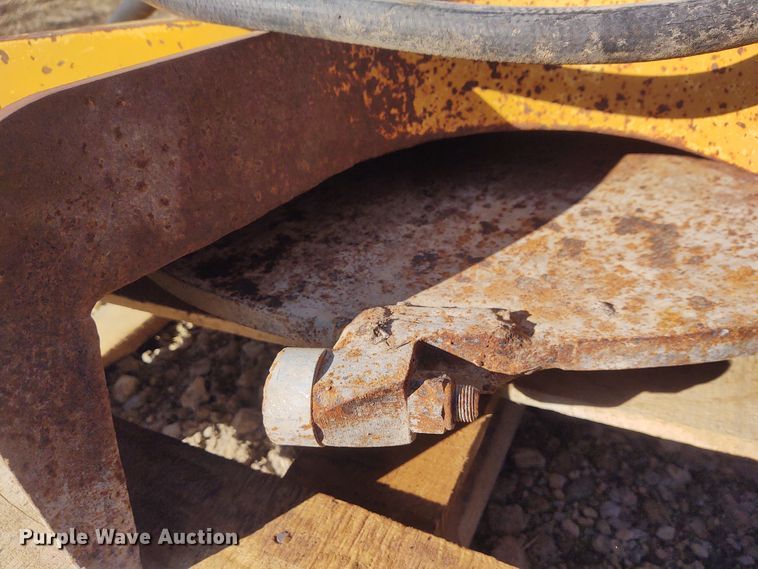 image for item FY9830 WBM ERC36 excavator rotary brush cutter