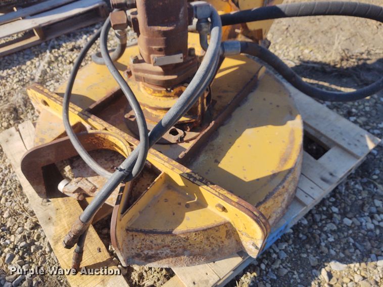 image for item FY9830 WBM ERC36 excavator rotary brush cutter