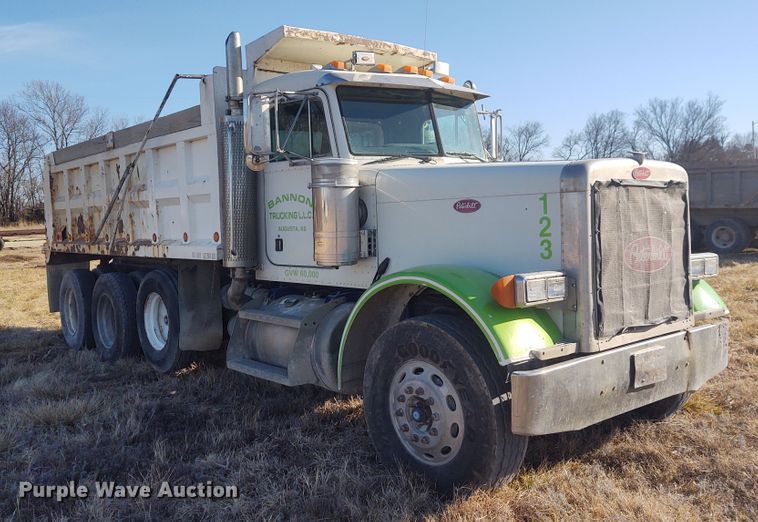 image for item FY9832 2002 Peterbilt 379  dump truck