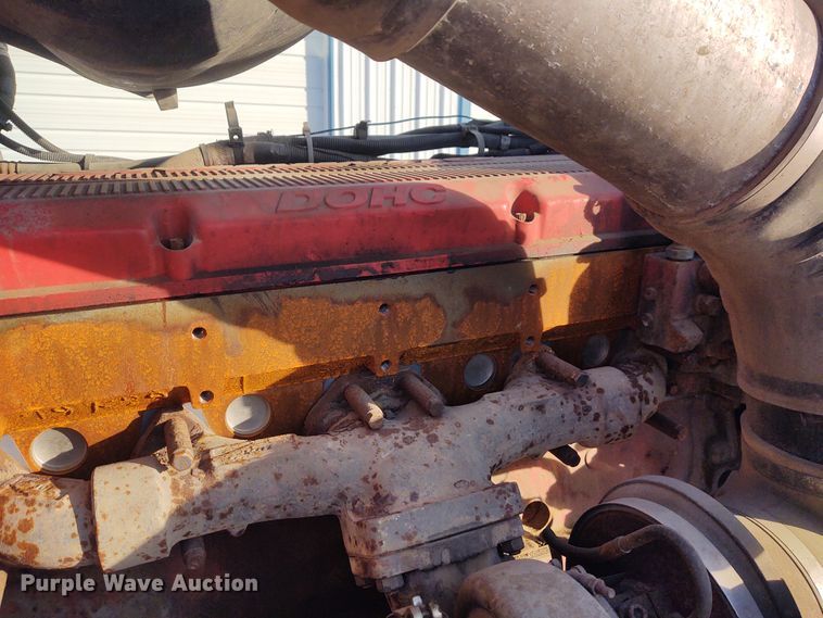 image for item FY9882 2009 Peterbilt 386  semi truck