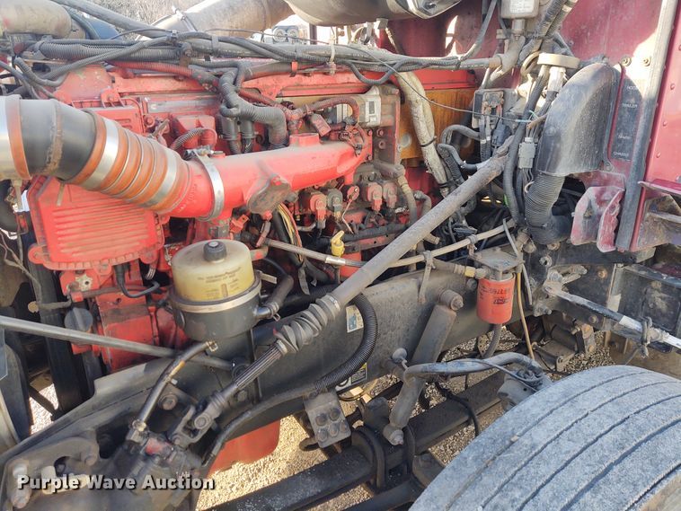 image for item FY9882 2009 Peterbilt 386  semi truck