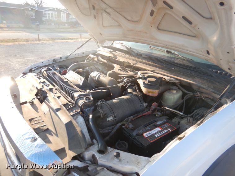 image for item GG9252 2005 Ford F450 Super Duty  bucket truck