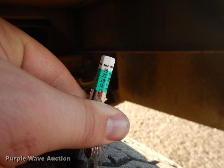 image for item GG9252 2005 Ford F450 Super Duty  bucket truck