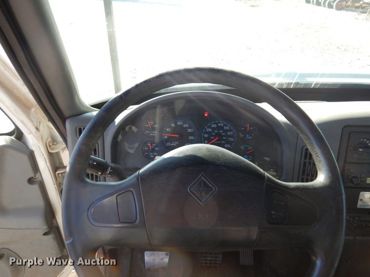 image for item GG9260 2006 International 4300  forestry bucket truck