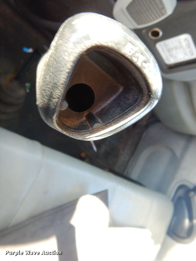 image for item GG9260 2006 International 4300  forestry bucket truck