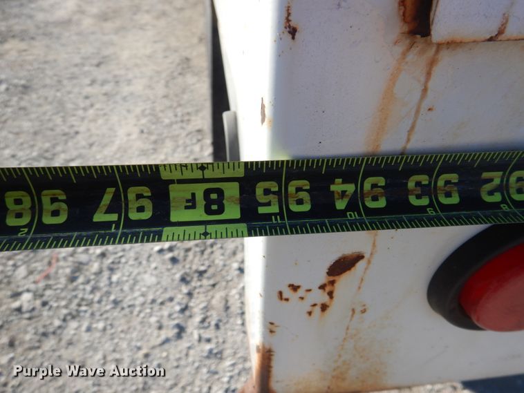 image for item GG9260 2006 International 4300  forestry bucket truck