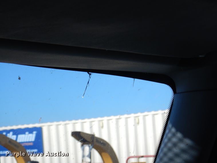 image for item GG9261 2006 International 4300  forestry bucket truck