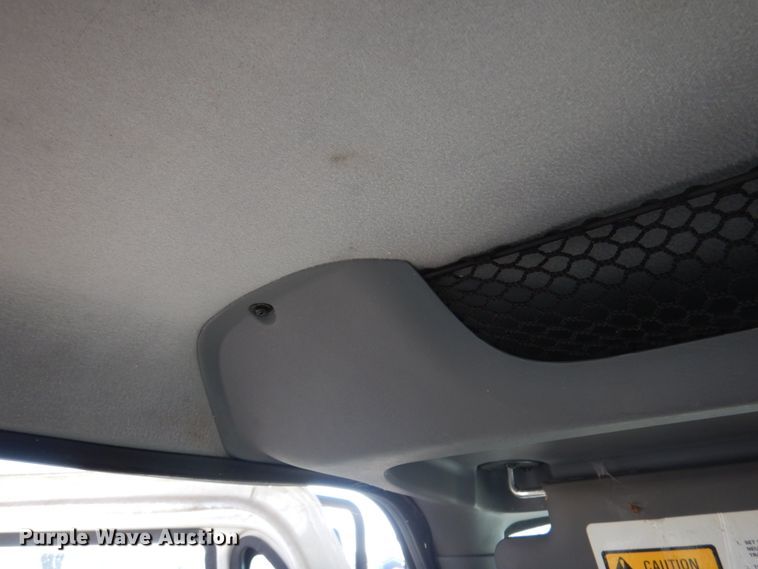 image for item GG9261 2006 International 4300  forestry bucket truck