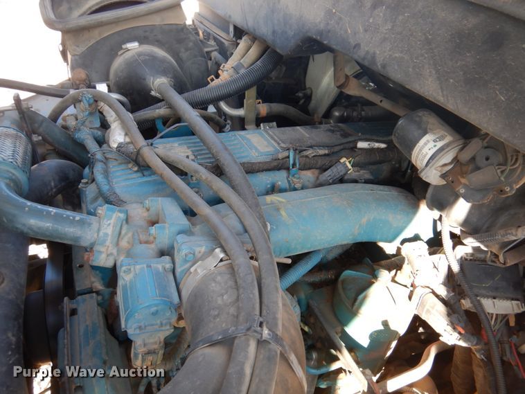 image for item GG9261 2006 International 4300  forestry bucket truck