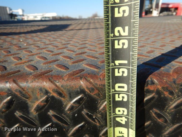 image for item GG9274 2003 International 4300  bucket truck