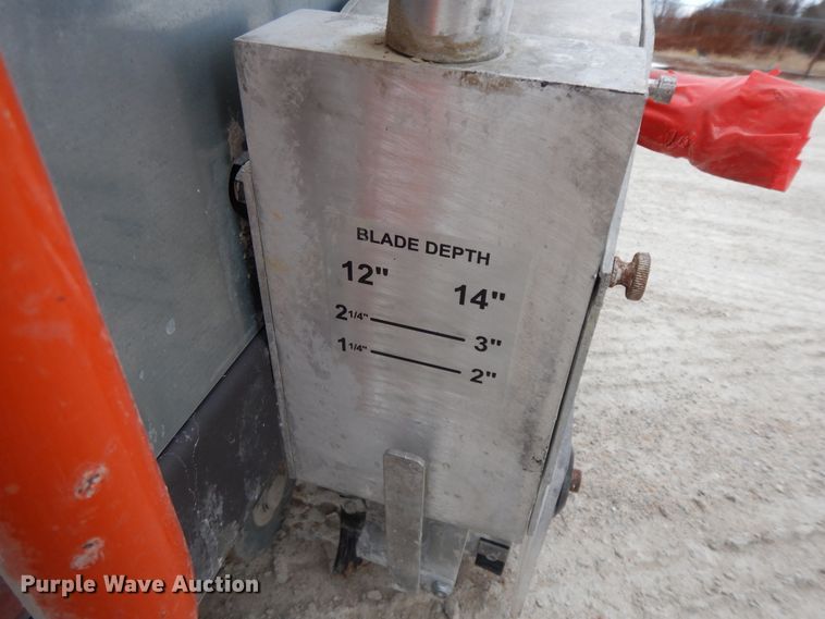 image for item GG9308 2017 Husqvarna Soff Cut 4000 concrete saw