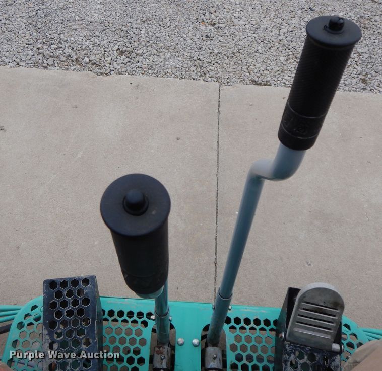 image for item GG9312 2017 Whiteman HHNG5 power trowel