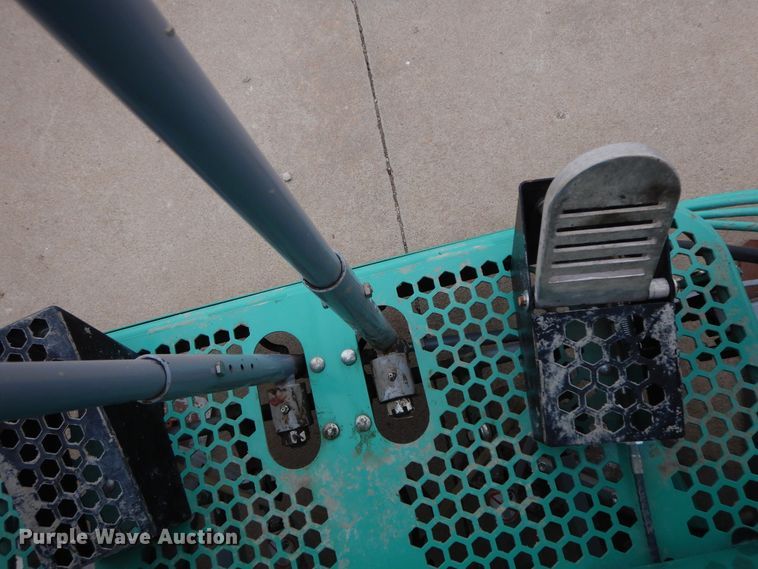 image for item GG9312 2017 Whiteman HHNG5 power trowel