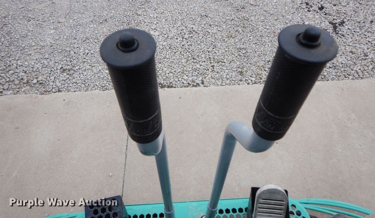 image for item GG9313 2017 Whiteman HHNG5 power trowel