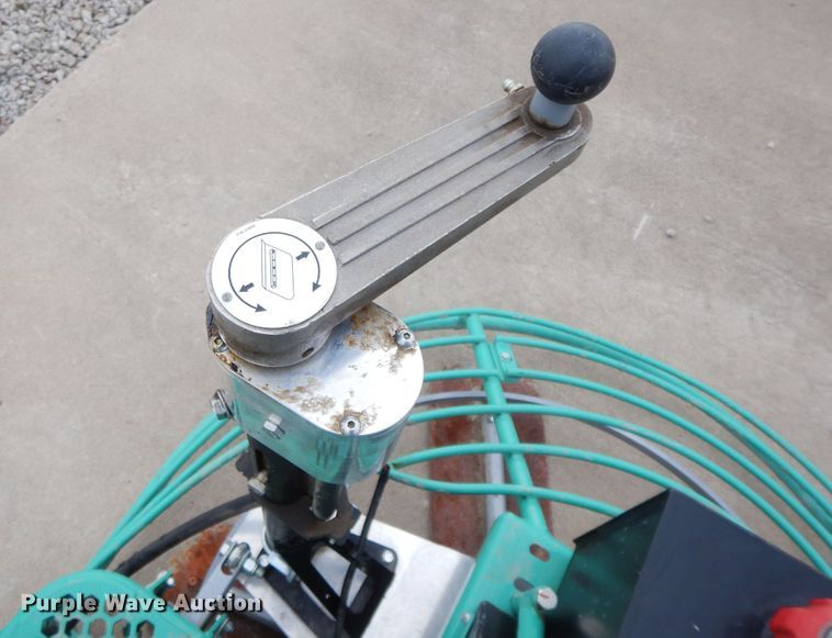 image for item GG9313 2017 Whiteman HHNG5 power trowel