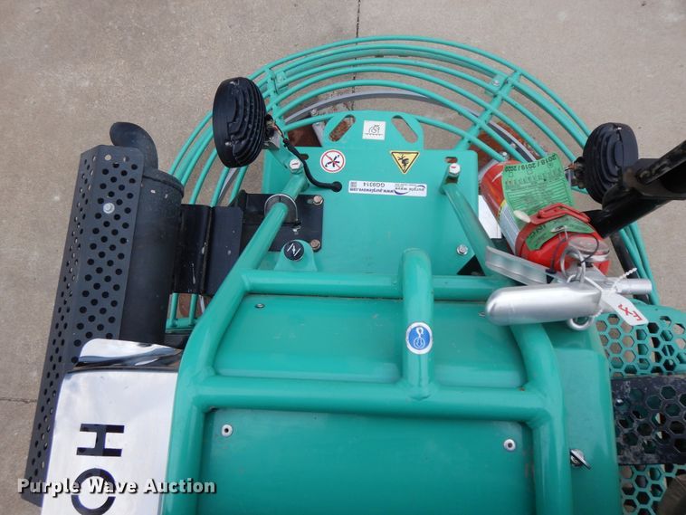 image for item GG9314 2017 Whiteman HHNG5 power trowel