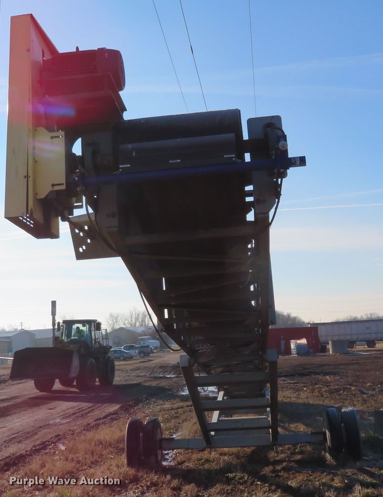 image for item GT9475 TCI 30X80RAD  radial stacking conveyor