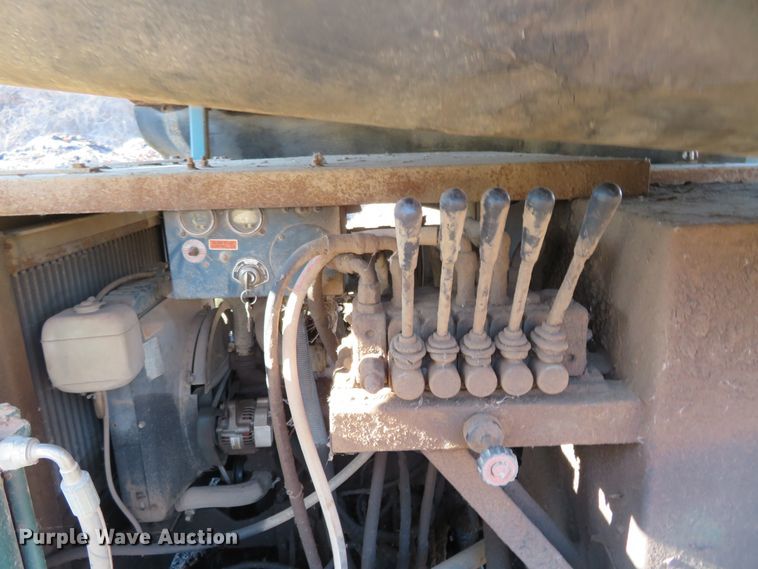 image for item GT9476 Swift Manufacturing  radial stacking conveyor