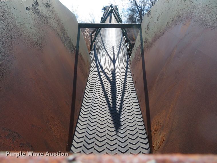 image for item GT9476 Swift Manufacturing  radial stacking conveyor