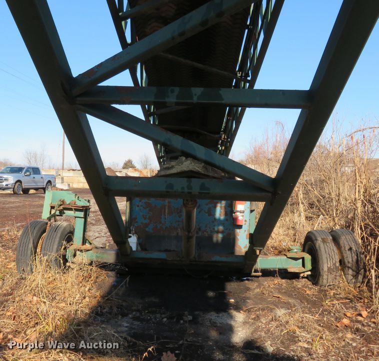 image for item GT9476 Swift Manufacturing  radial stacking conveyor