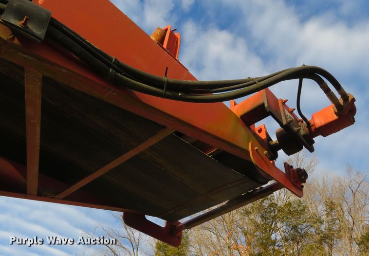 image for item GT9477 2003 Superior 36X60PRSC  radial stacking conveyor