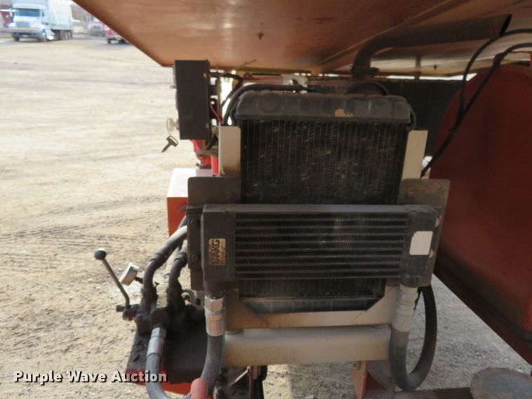 image for item GT9477 2003 Superior 36X60PRSC  radial stacking conveyor