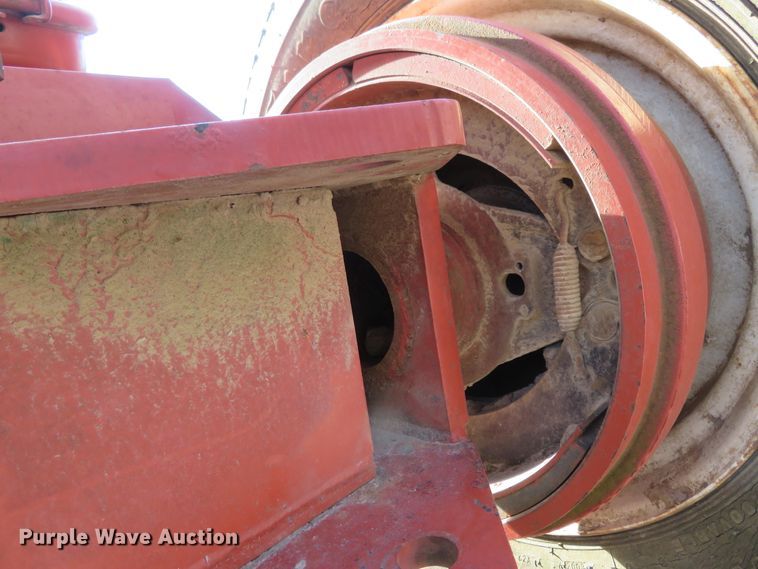 image for item GT9477 2003 Superior 36X60PRSC  radial stacking conveyor