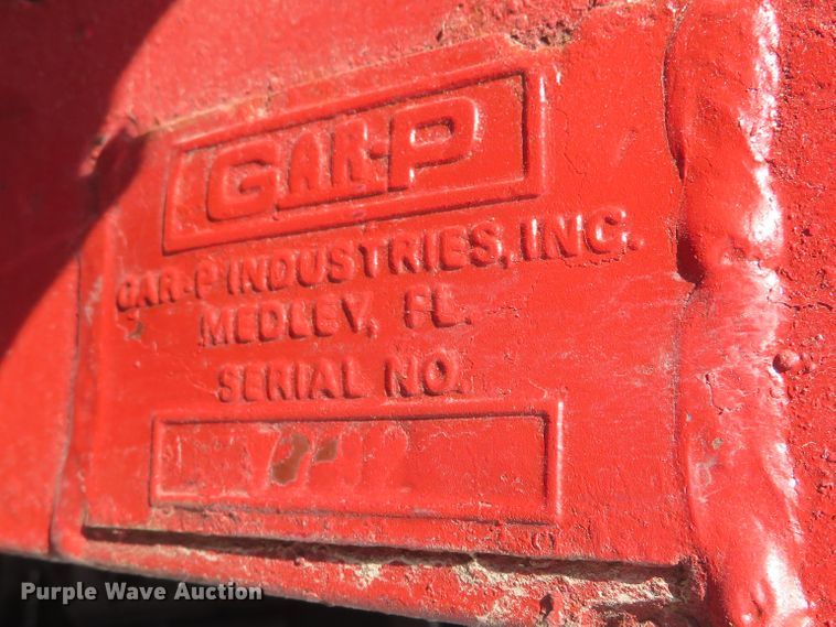 image for item GT9521 2006 Sterling LT9500  dump truck