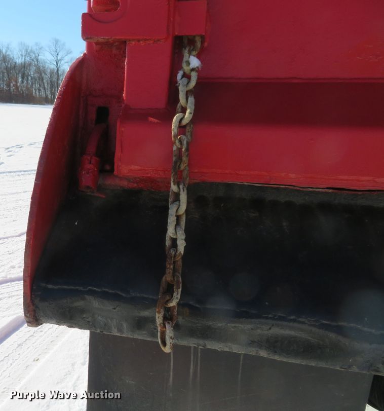 image for item GT9521 2006 Sterling LT9500  dump truck