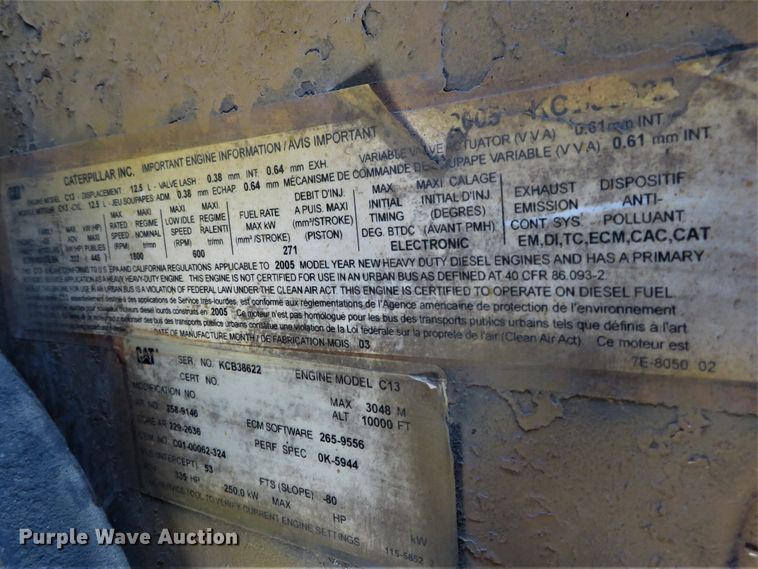 image for item GT9521 2006 Sterling LT9500  dump truck