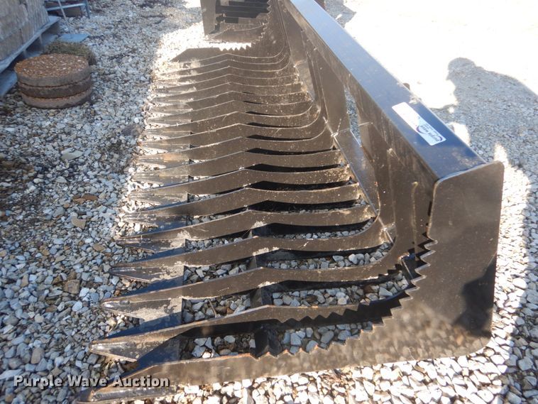 image for item GT9542 80"W skid steer rock bucket