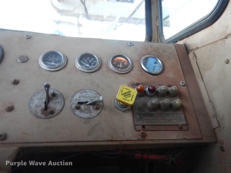 image for item HG9791 1980 Cabot Franks Explorer III  well service truck