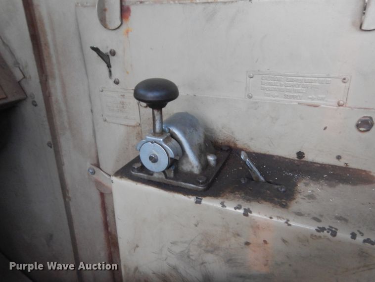 image for item HG9791 1980 Cabot Franks Explorer III  well service truck