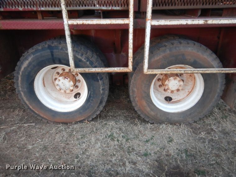 image for item HG9791 1980 Cabot Franks Explorer III  well service truck