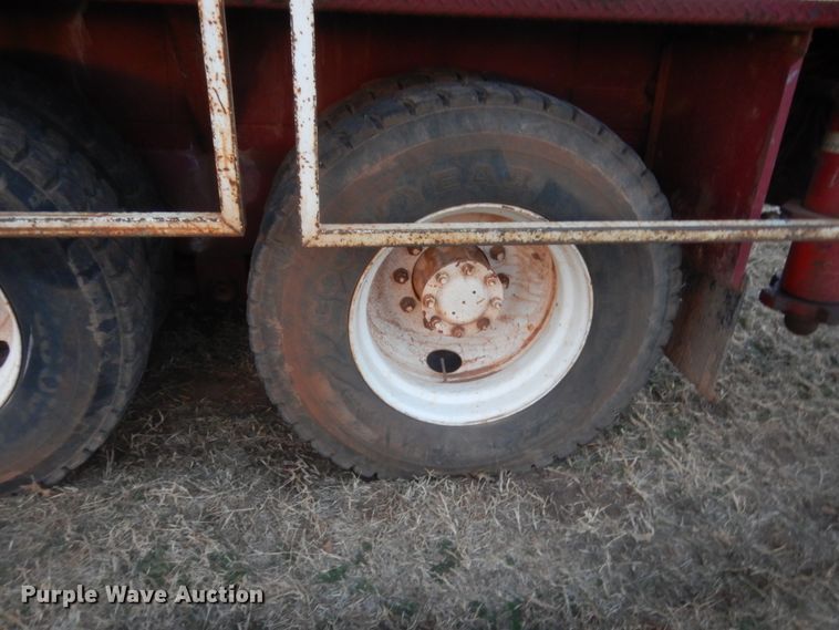 image for item HG9791 1980 Cabot Franks Explorer III  well service truck