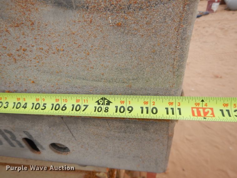 image for item HI9022 2003 JLG 2630ES  scissor lift