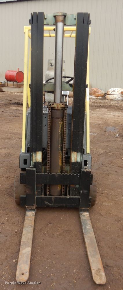 image for item HI9031 Clark C500-30  warehouse forklift