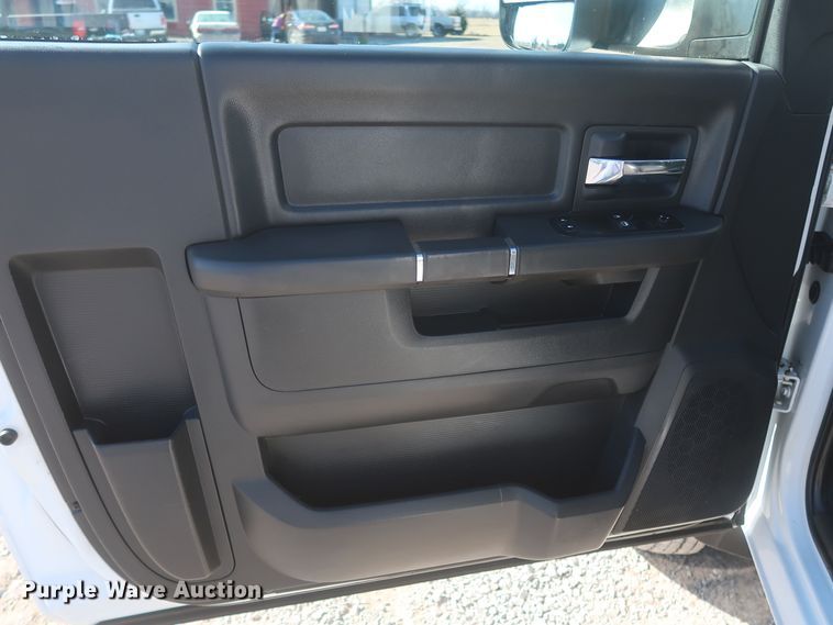 image for item HK9646 2011 Dodge Ram 5500HD  vacuum truck