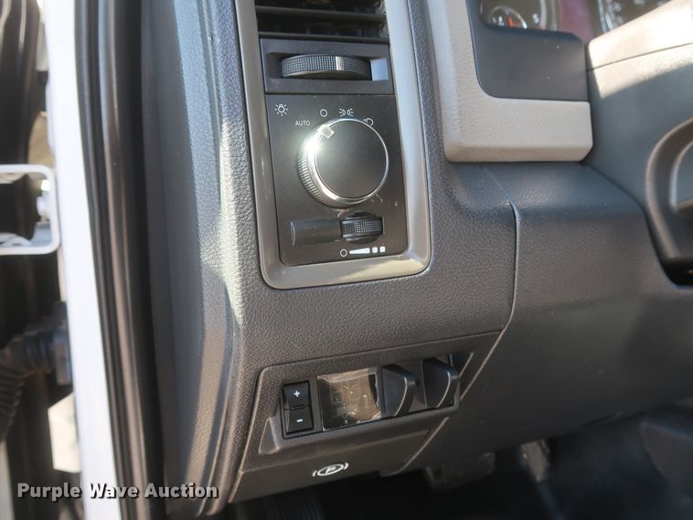 image for item HK9646 2011 Dodge Ram 5500HD  vacuum truck