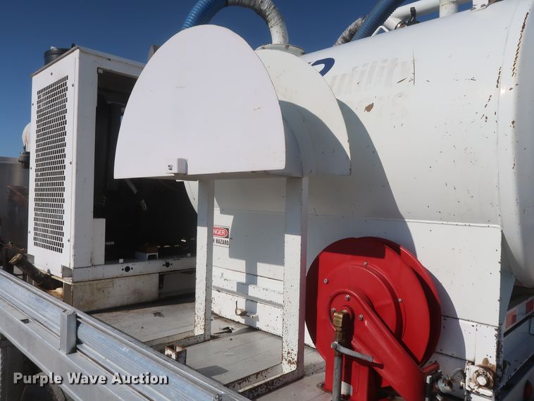 image for item HK9646 2011 Dodge Ram 5500HD  vacuum truck