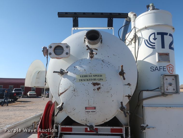 image for item HK9646 2011 Dodge Ram 5500HD  vacuum truck