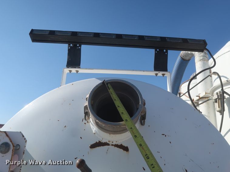 image for item HK9646 2011 Dodge Ram 5500HD  vacuum truck