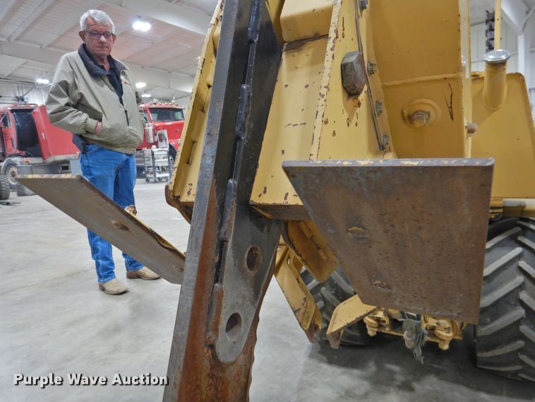 image for item HN9088 1997 Vermeer LM42  trencher