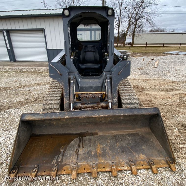 image for item HR9349 2012 John Deere 323DT  tracked skid steer loader