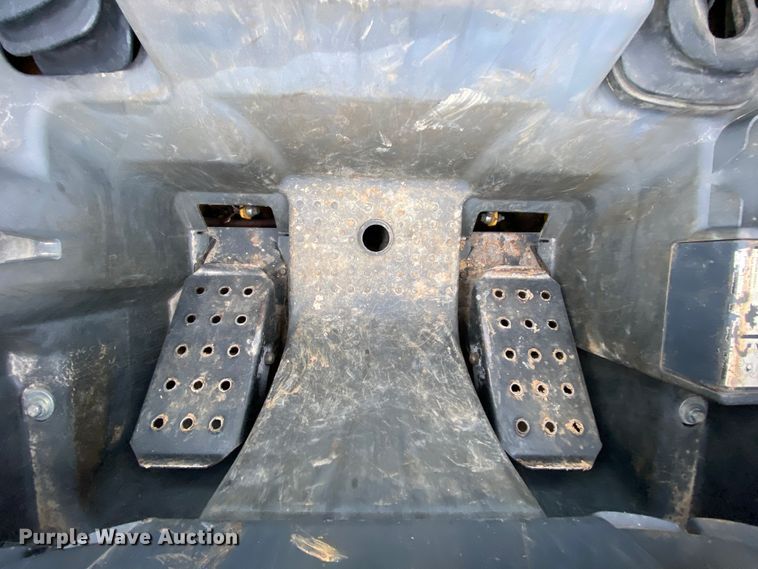 image for item HR9349 2012 John Deere 323DT  tracked skid steer loader