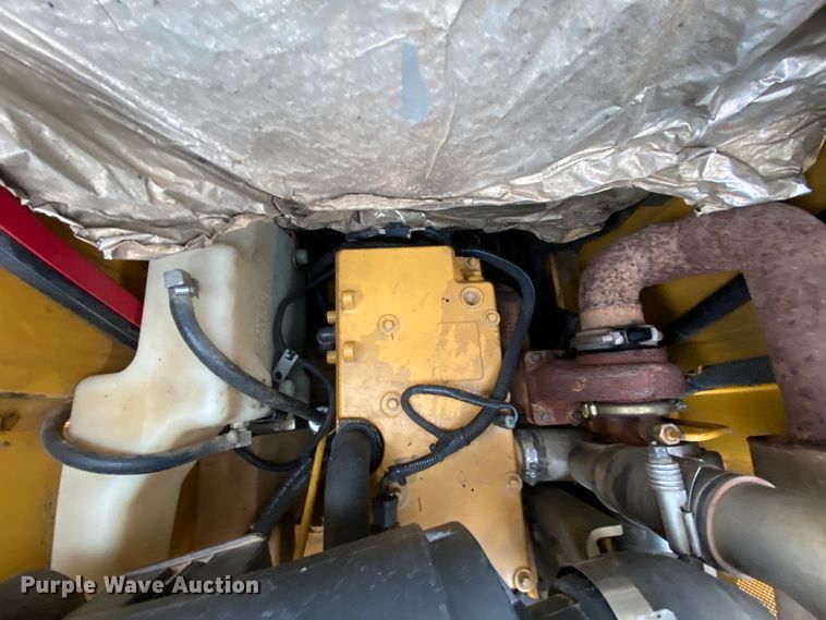 image for item HR9349 2012 John Deere 323DT  tracked skid steer loader