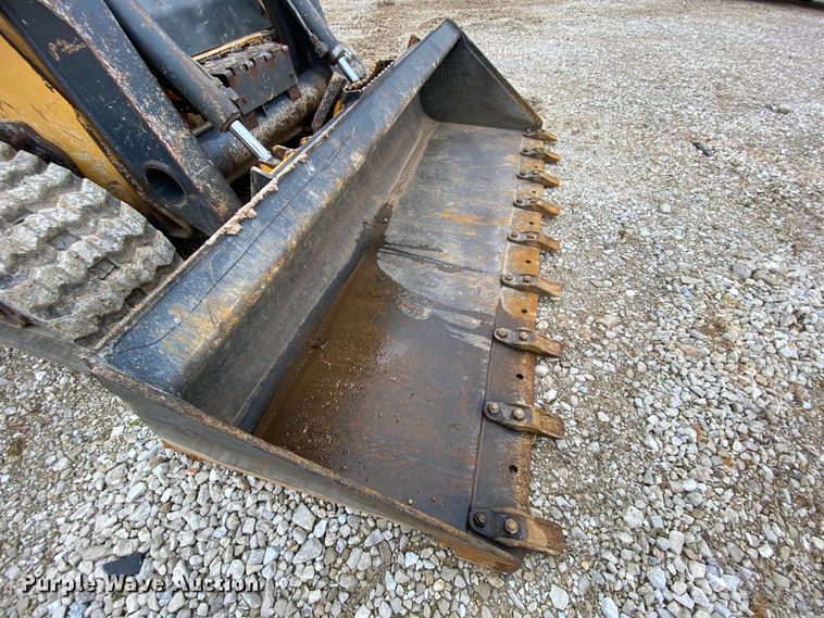 image for item HR9349 2012 John Deere 323DT  tracked skid steer loader