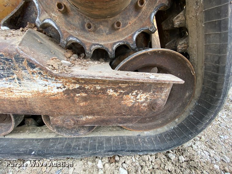 image for item HR9349 2012 John Deere 323DT  tracked skid steer loader