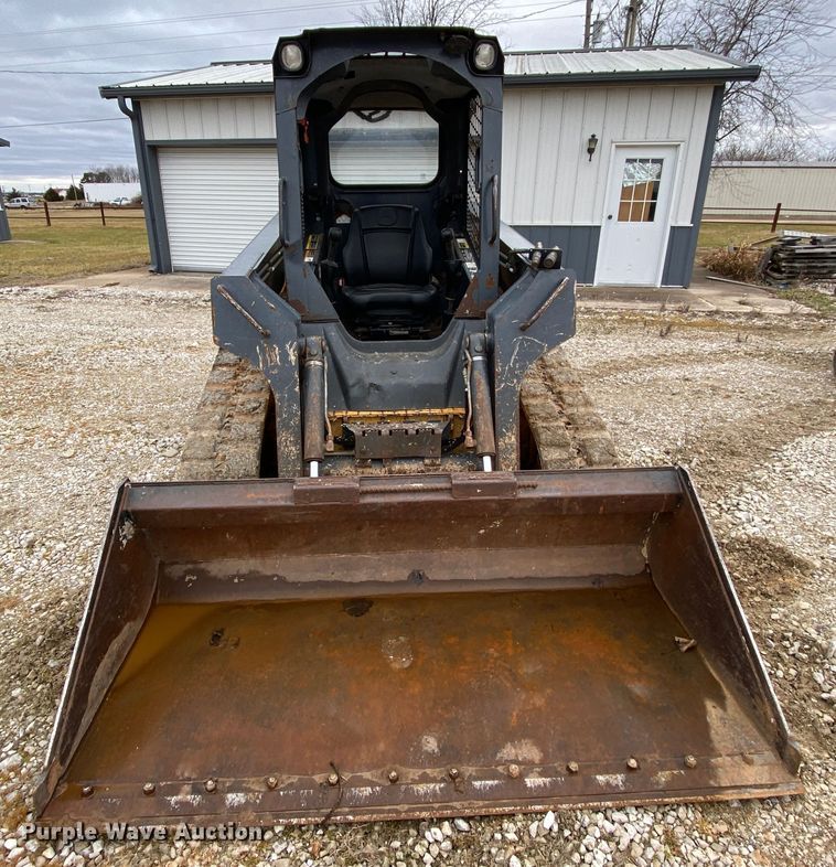 image for item HR9350 2012 John Deere 323D  tracked skid steer loader